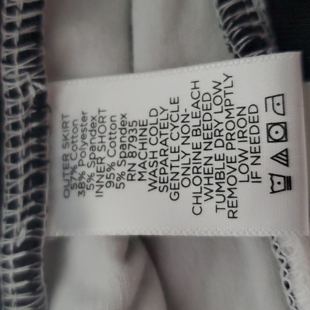 Skort - Picture 3 of 3